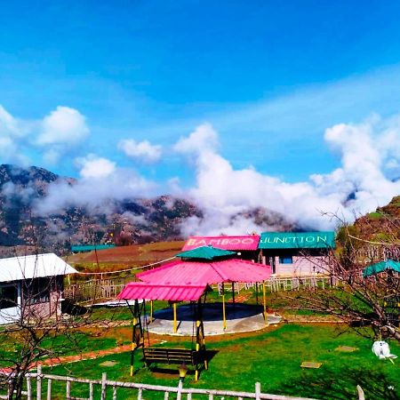 Bamboo Junction Resort - Kanatal, Valley & Mountain View Dhanaulti Dış mekan fotoğraf