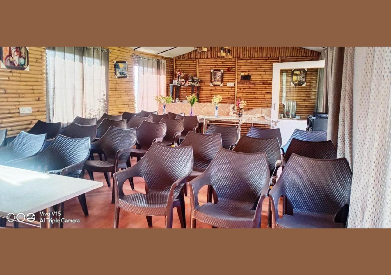 Bamboo Junction Resort - Kanatal, Valley & Mountain View Dhanaulti Dış mekan fotoğraf