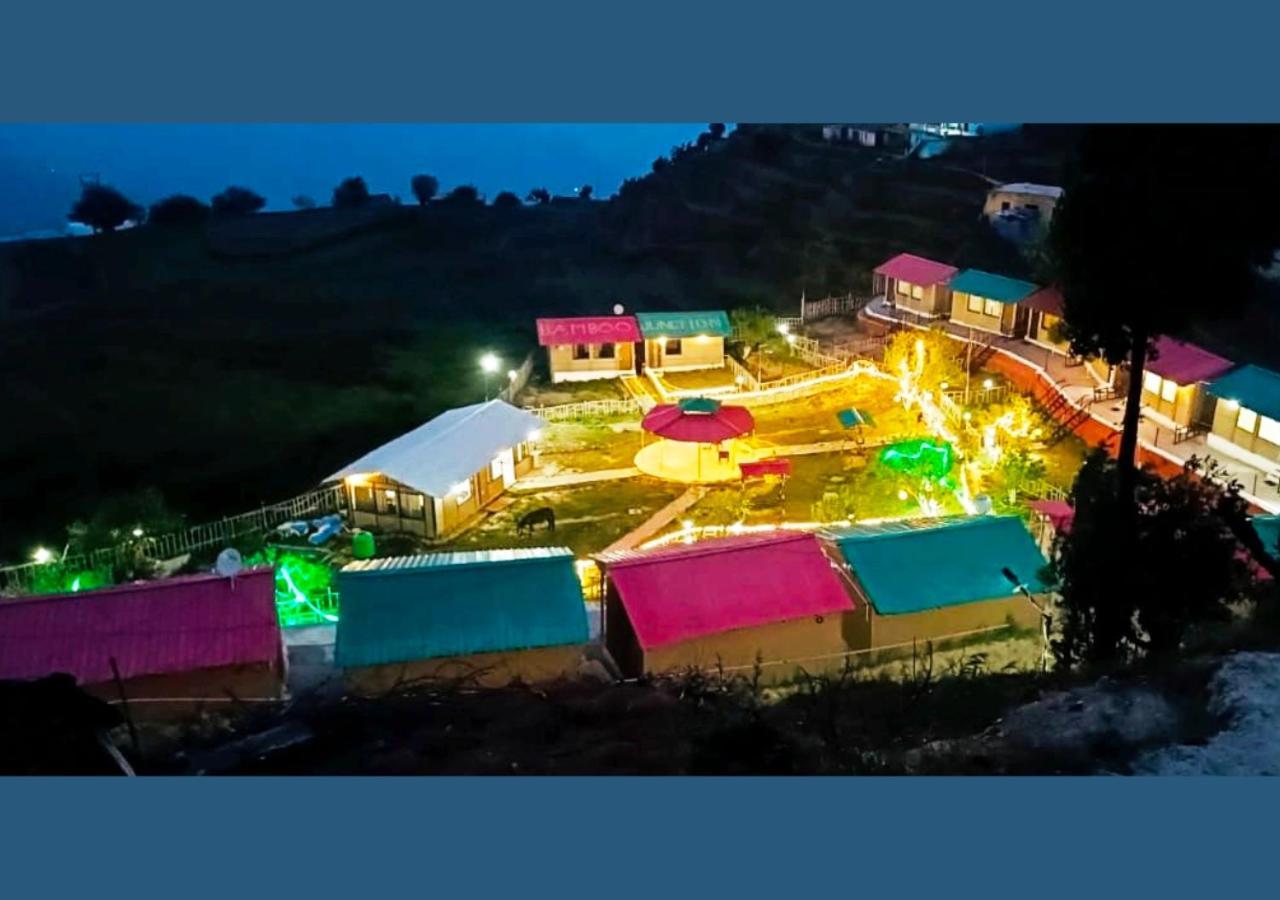 Bamboo Junction Resort - Kanatal, Valley & Mountain View Dhanaulti Dış mekan fotoğraf
